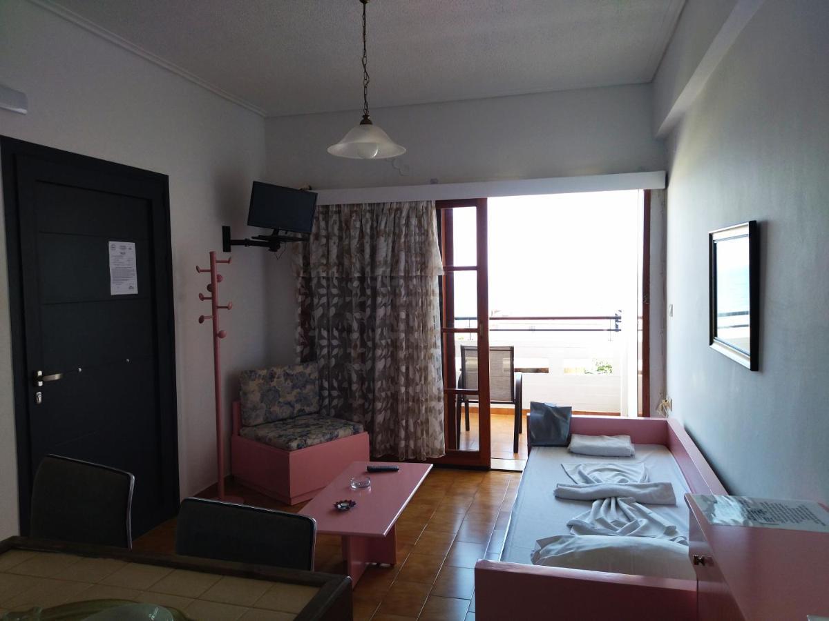 Ostria Apartments Kalives คาลีเวส ภายนอก รูปภาพ