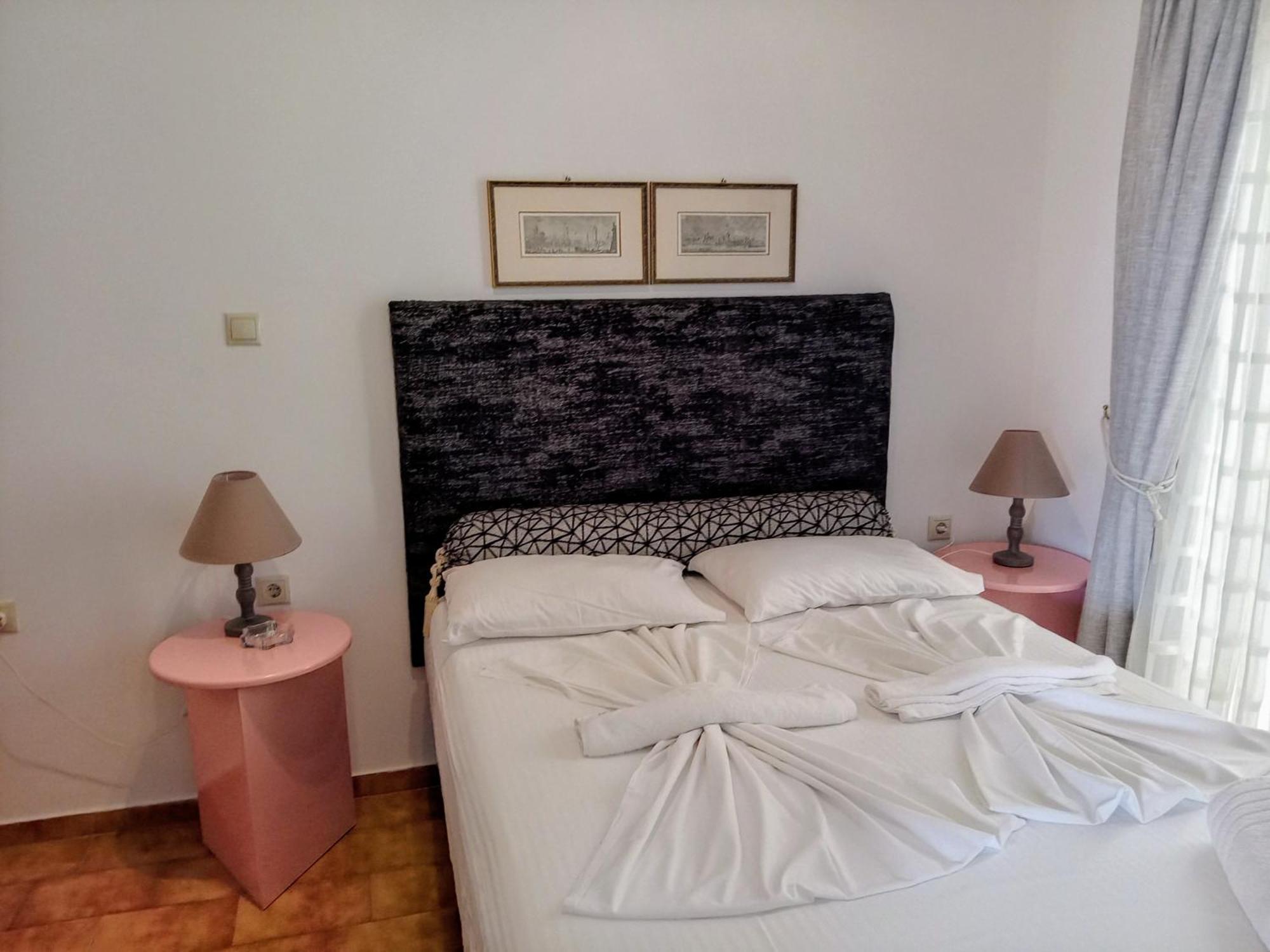 Ostria Apartments Kalives คาลีเวส ภายนอก รูปภาพ